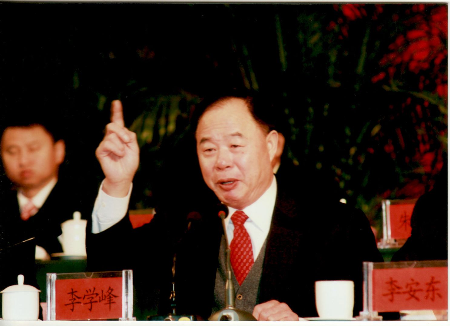 龙8-long8(国际)中国唯一官方网站